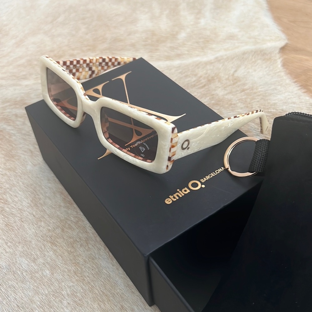 Ernie Barcelona The Kubrick sunglasses - XX 20th anniversary limited edition NIB